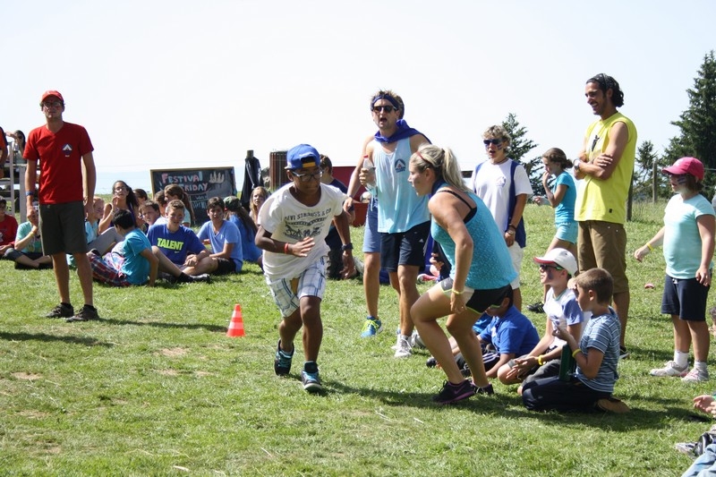 Village Camps International Summer Camp Leysin, Switzerland 2025-08-09 https://www.villagecamps.com/journals_admin/images/709-42-festival (428).jpg